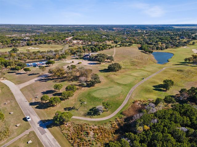 7301 Retreat Boulevard, Cleburne, TX 76033