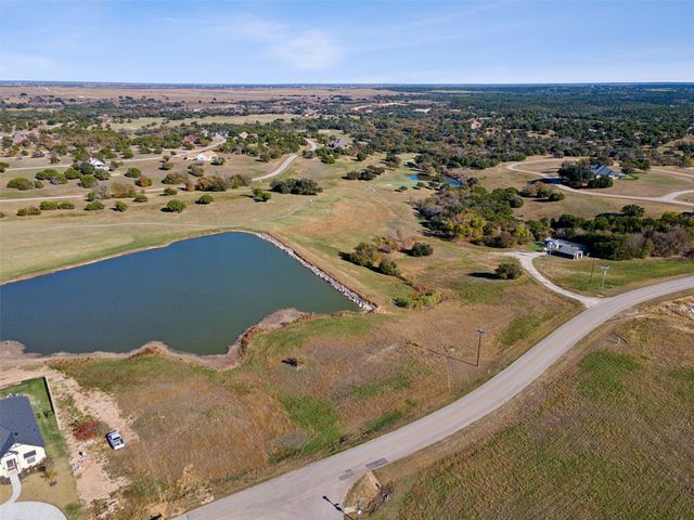7301 Retreat Boulevard, Cleburne, TX 76033