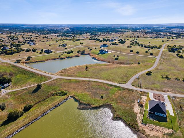 7301 Retreat Boulevard, Cleburne, TX 76033