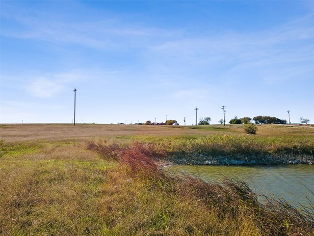 7301 Retreat Boulevard, Cleburne, TX 76033