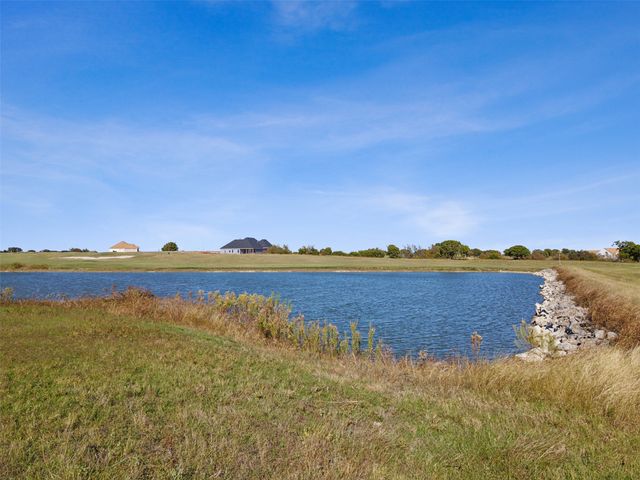 7301 Retreat Boulevard, Cleburne, TX 76033