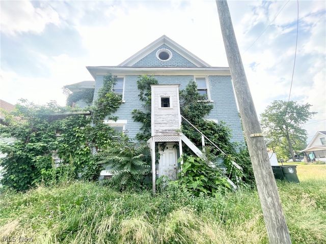 1720 5th Street SE, Canton, OH 44707