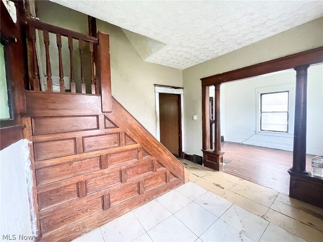 1720 5th Street SE, Canton, OH 44707