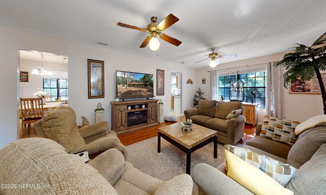2435 RANGE LINE Road, Middleburg, FL 32068