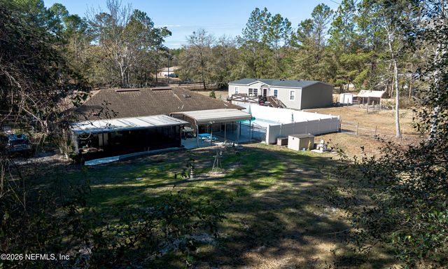 2435 RANGE LINE Road, Middleburg, FL 32068