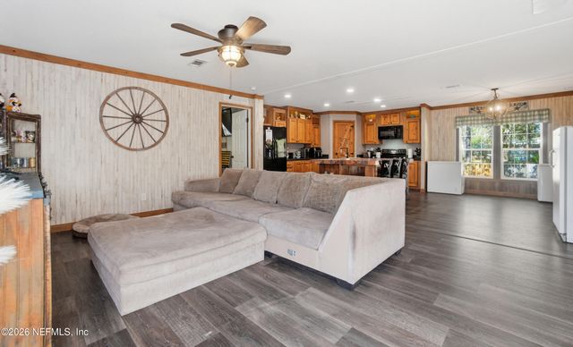2435 RANGE LINE Road, Middleburg, FL 32068