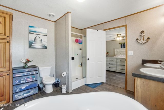 2435 RANGE LINE Road, Middleburg, FL 32068