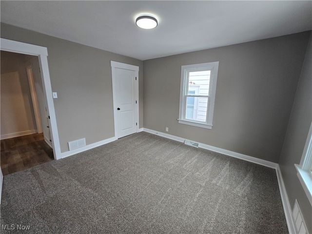 255 Florence Avenue, Zanesville, OH 43701