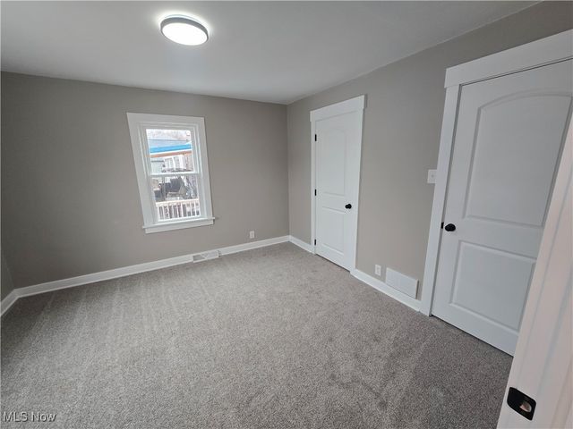 255 Florence Avenue, Zanesville, OH 43701