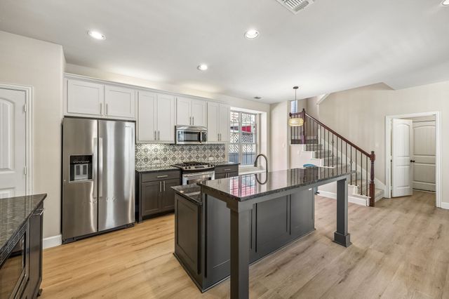 1000 Haley Court, Savannah, TX 76227