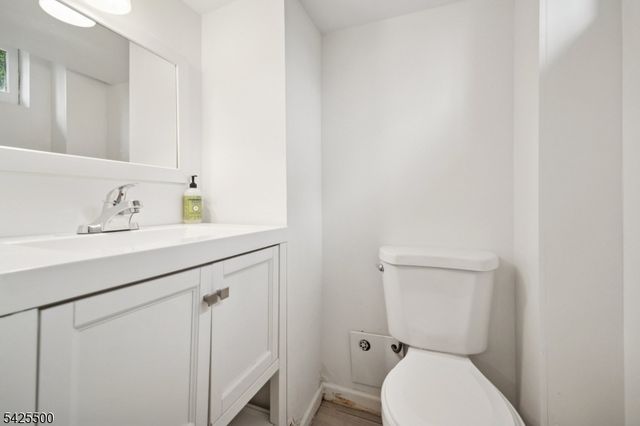 526 Highland Ave, Montclair Twp., NJ 07043