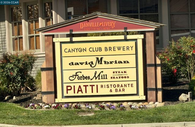 221 Loch Lomond Way, Danville, CA 94526