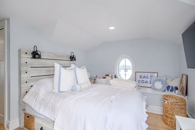 1140 Fairfield Beach Road, Fairfield, CT 06824