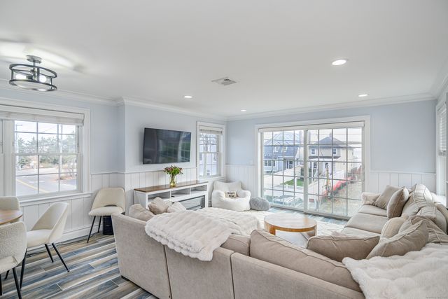 1140 Fairfield Beach Road, Fairfield, CT 06824