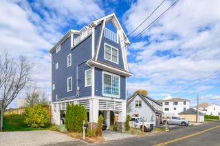 1140 Fairfield Beach Road, Fairfield, CT 06824