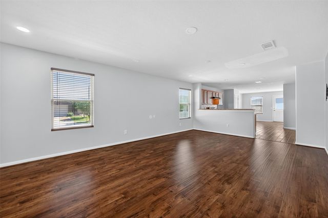 2730 Skyview Silver Drive, Houston, TX 77047