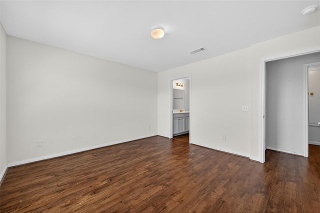 2730 Skyview Silver Drive, Houston, TX 77047