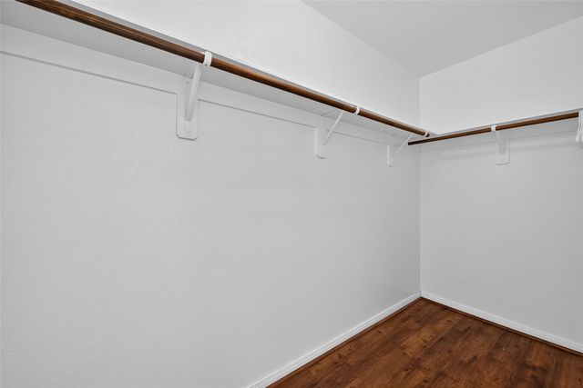 2730 Skyview Silver Drive, Houston, TX 77047