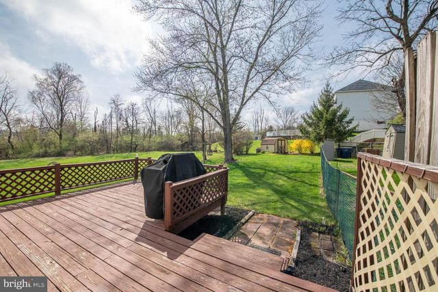 732 SANDRA LN, Norristown, PA 19401