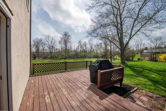 732 SANDRA LN, Norristown, PA 19401