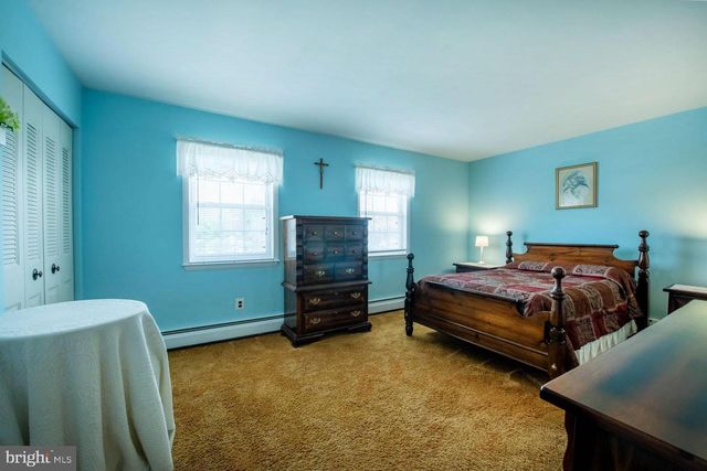 732 SANDRA LN, Norristown, PA 19401