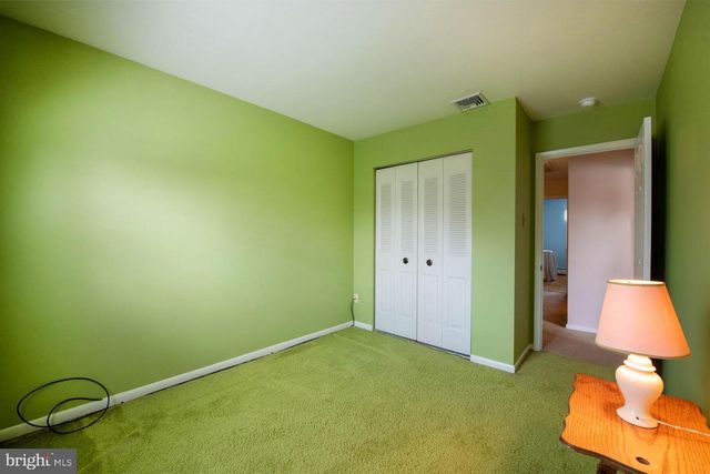 732 SANDRA LN, Norristown, PA 19401