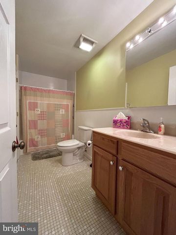 732 SANDRA LN, Norristown, PA 19401