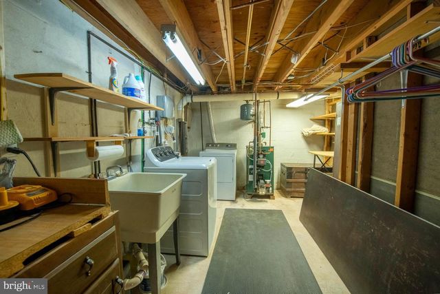 732 SANDRA LN, Norristown, PA 19401