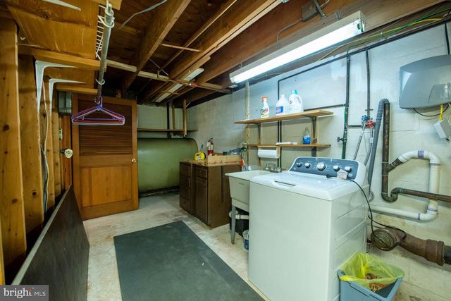 732 SANDRA LN, Norristown, PA 19401