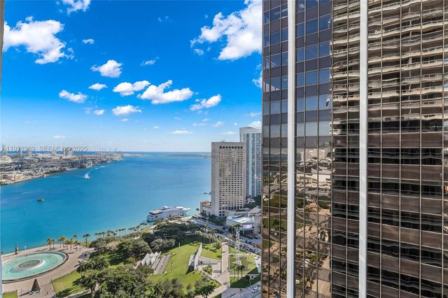 50 Biscayne Blvd 3311, Miami, FL 33132