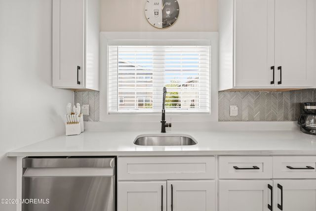 333 First Street 4, Keyport, NJ 07735