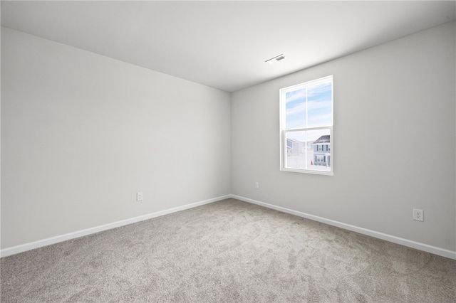 8 Trailhead Road, Henrietta, NY 14467