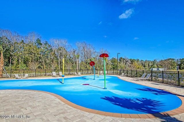 11620 LAKE CHUB Drive, Jacksonville, FL 32226