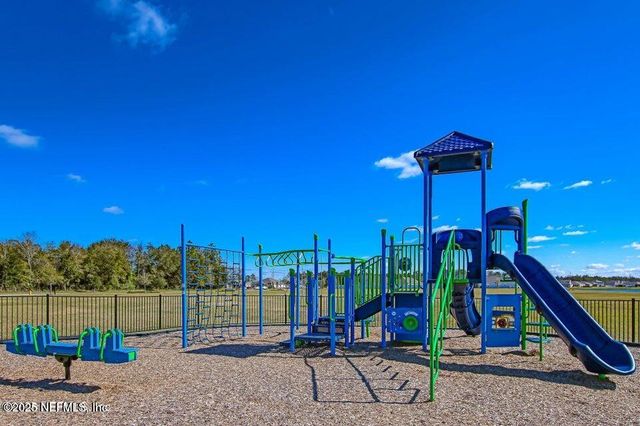 11620 LAKE CHUB Drive, Jacksonville, FL 32226