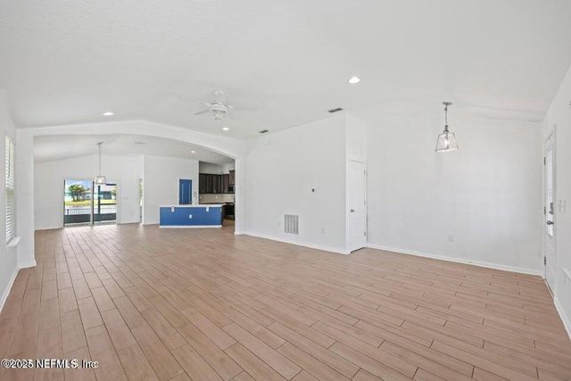 11620 LAKE CHUB Drive, Jacksonville, FL 32226