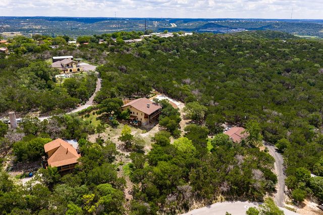 617 Hillside Dr, Kerrville, TX 78028