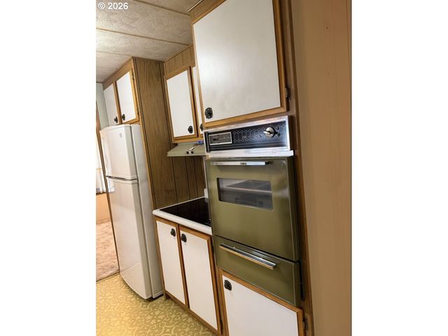 15411 Se MILL PLAIN Blvd C8, Vancouver, WA 98684