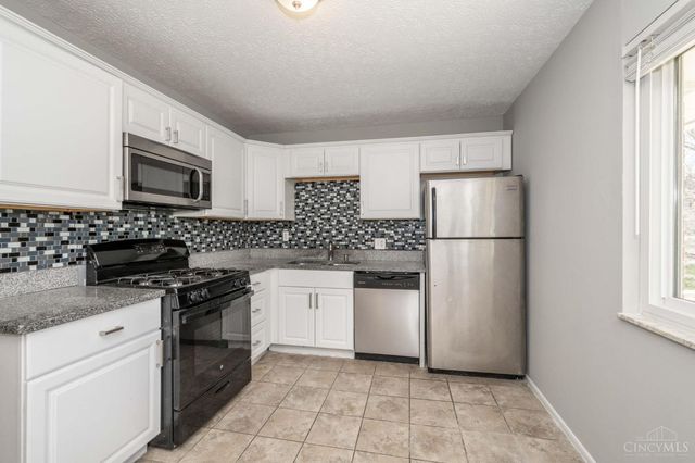 5581 nightingale Court, Fairfax, OH 45227