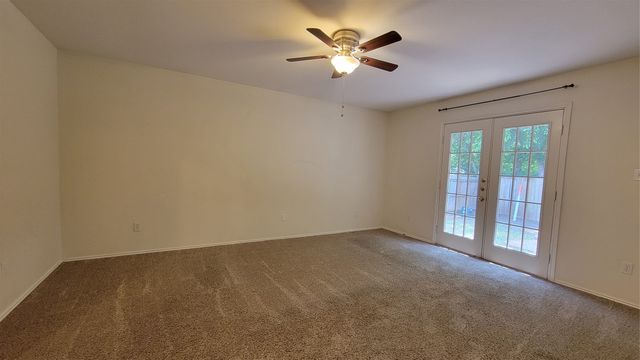 3047 Bosswood Court, Grand Prairie, TX 75052