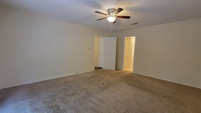 3047 Bosswood Court, Grand Prairie, TX 75052