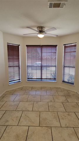 3047 Bosswood Court, Grand Prairie, TX 75052