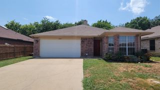 3047 Bosswood Court, Grand Prairie, TX 75052