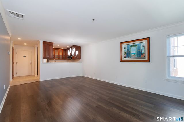 49 Rose Street 307, Branford, CT 06405