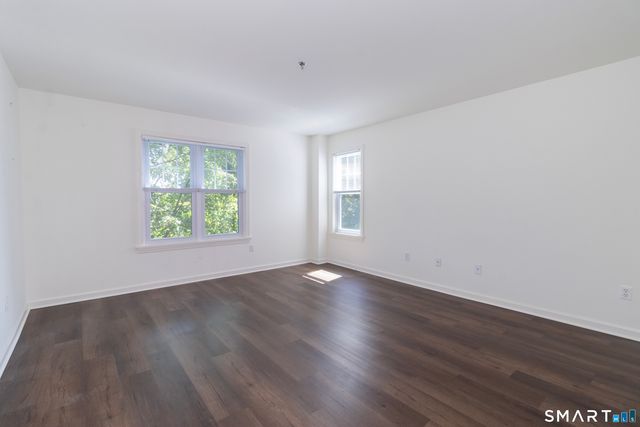 49 Rose Street 307, Branford, CT 06405