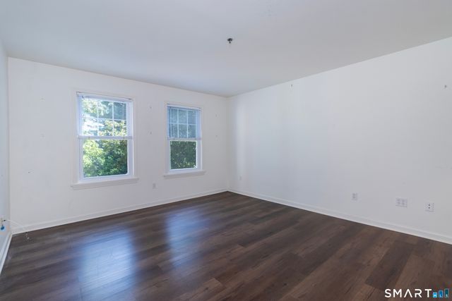 49 Rose Street 307, Branford, CT 06405