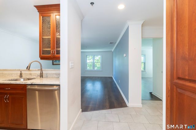 49 Rose Street 307, Branford, CT 06405