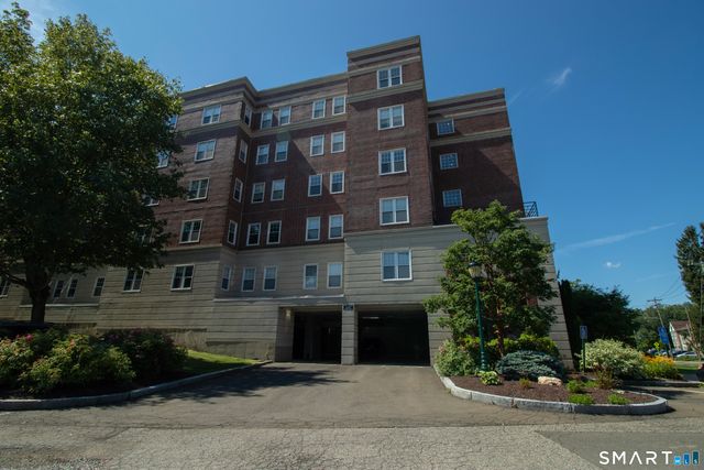 49 Rose Street 307, Branford, CT 06405