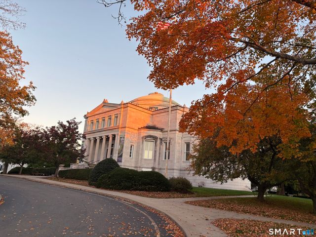 49 Rose Street 307, Branford, CT 06405