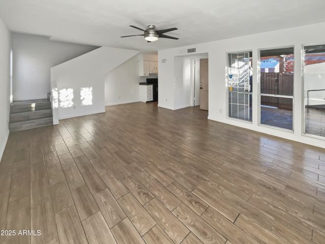 2692 E SILK OAK Drive, Tempe, AZ 85288