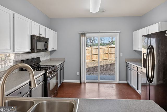 6897 Barker Station Walk, Sugar Hill, GA 30518